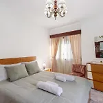 Casa Cimo D'aldeia * Vila Cova de Perrinho