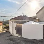 Casa Cimo D'aldeia Villa Vila Cova de Perrinho