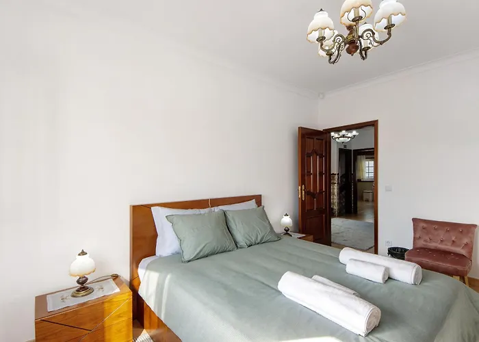 Casa Cimo D'aldeia 别墅 Vila Cova de Perrinho