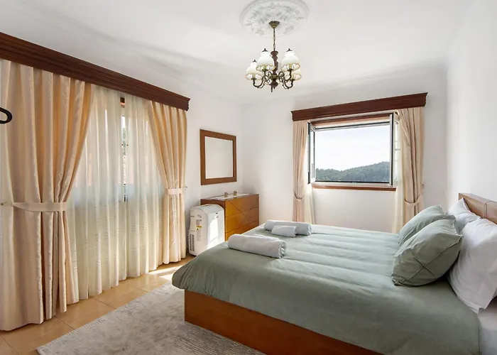 Casa Cimo D'aldeia Vila Cova de Perrinho