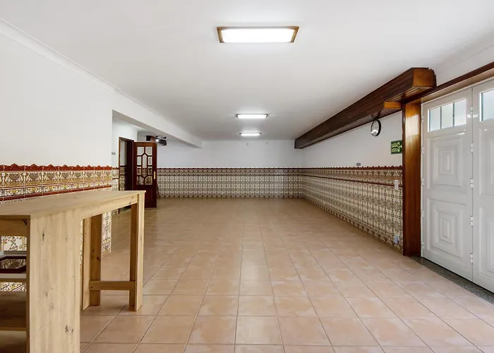 Casa Cimo D'aldeia * Vila Cova de Perrinho