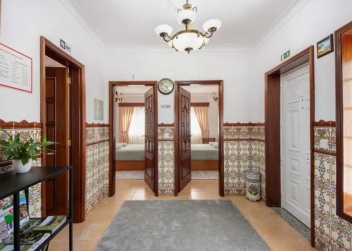 Casa Cimo D'aldeia * Vila Cova de Perrinho