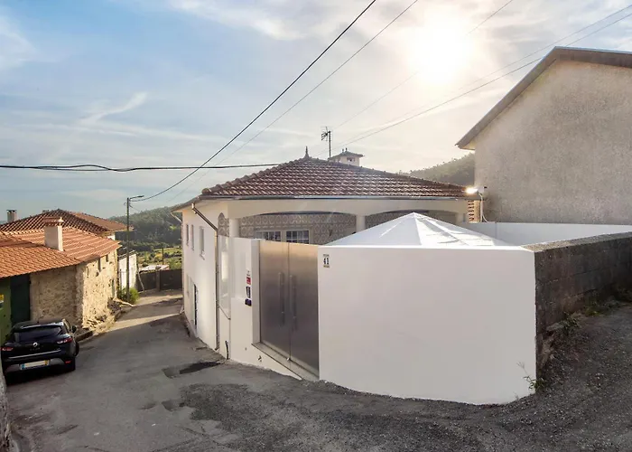 别墅 Casa Cimo D'aldeia Vila Cova de Perrinho